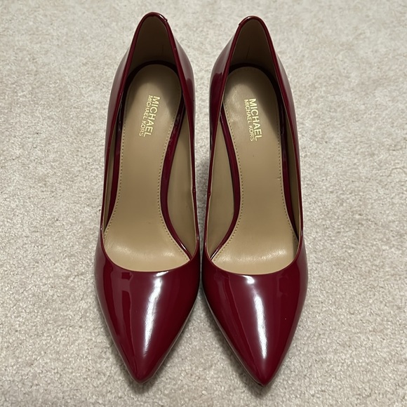 MICHAEL Michael Kors Shoes - Michael Kors Red pump